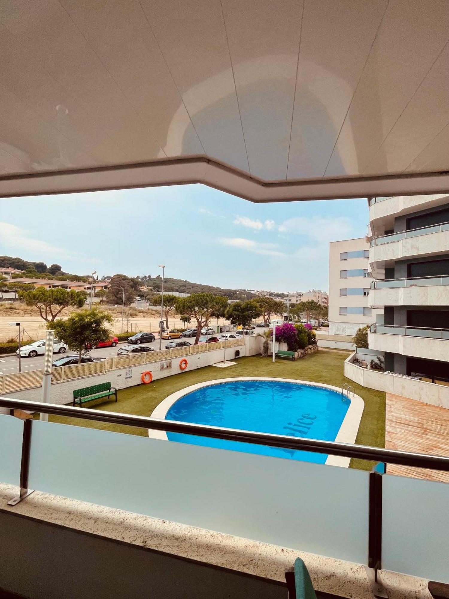 Relax Apartamento Playa Fenals Lloret de Mar Exterior photo